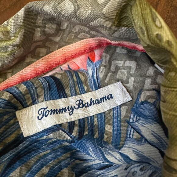 TOMMY BAHAMA Camp Shirt Multicolor Floral Silk SS Hawaiian Tropical - Picture 5 of 8